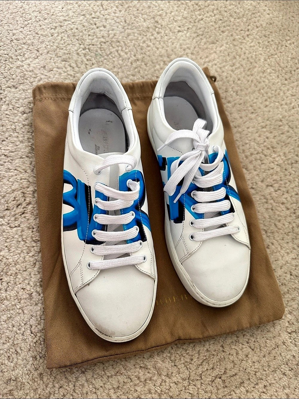 Burberry Graffiti Print Leather Low-Top Sneakers White & Blue EU 37.5